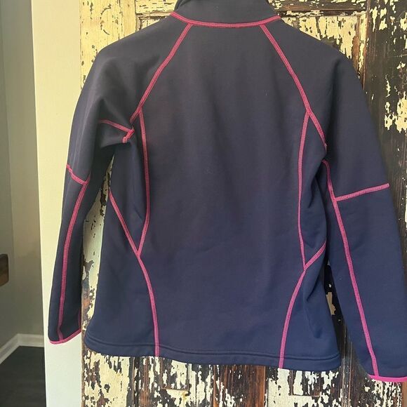 Women’s LL Bean lightweight polyester track sports jacket w pink trim piping. - Picture 3 of 11